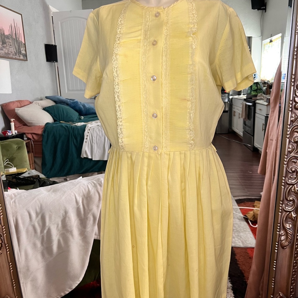 Vintage Yellow Button-Front Cotton Dress
